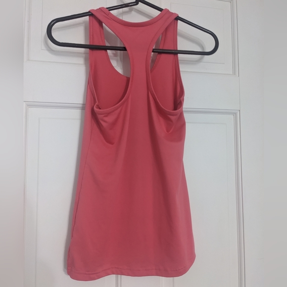 Champion Tank Top - Picture 2 of 3